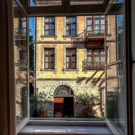 Hotel Palea Poli Boutique 4*