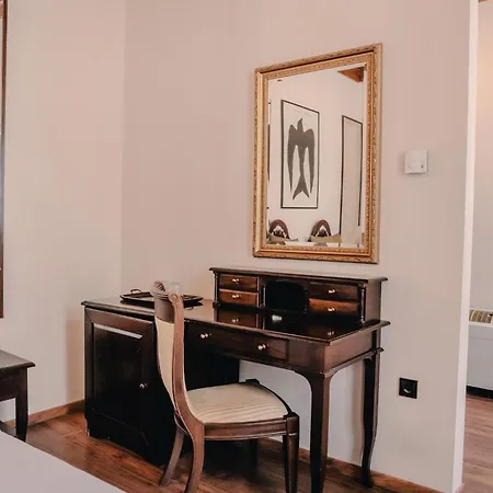 Palea Poli Boutique 4*