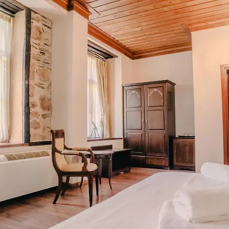 Palea Poli Boutique 4*